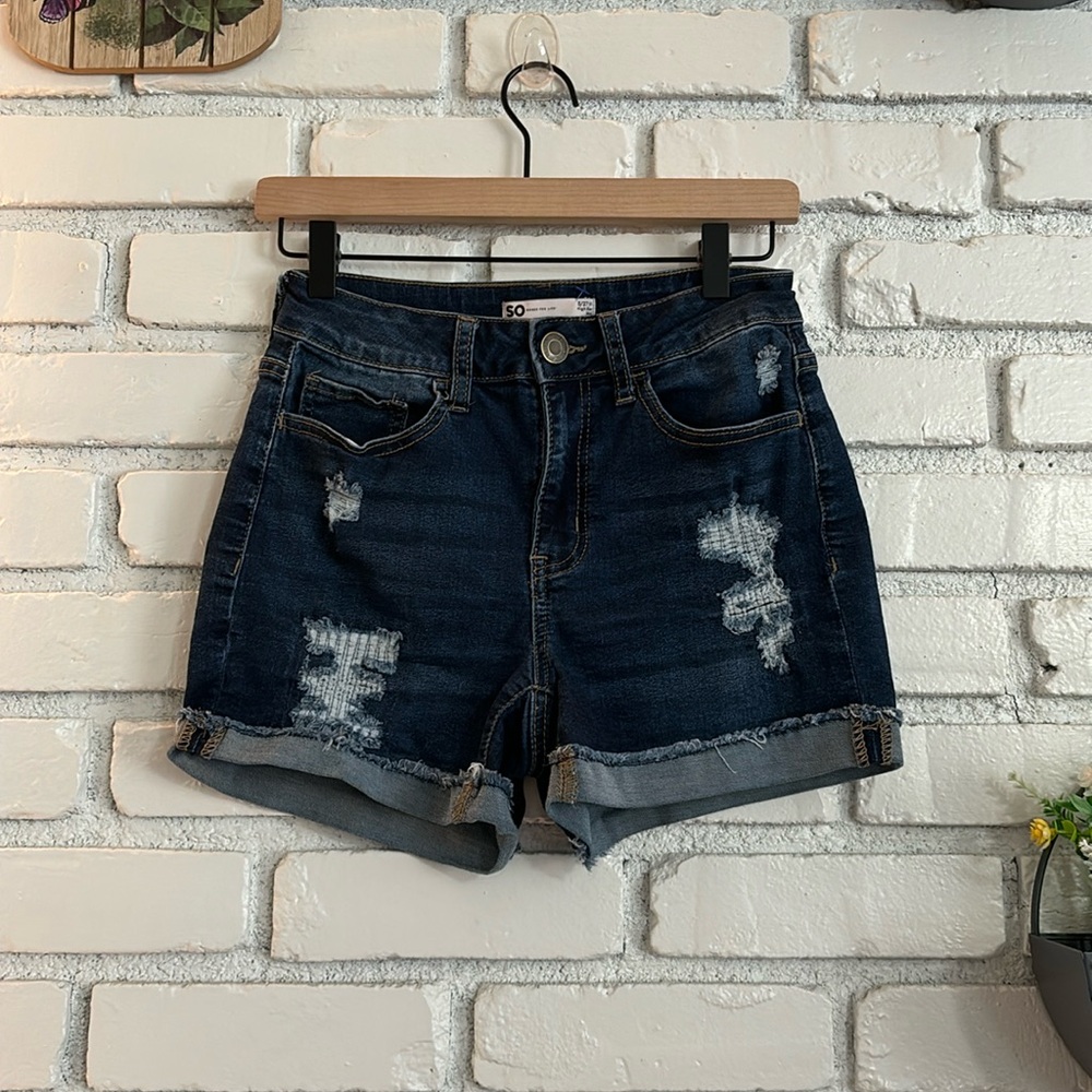 SO Goods For Life women’s juniors distressed jean shorts